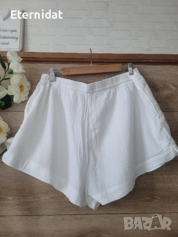 Нови къси бели панталонки H&M , снимка 3 - Къси панталони и бермуди - 51518500