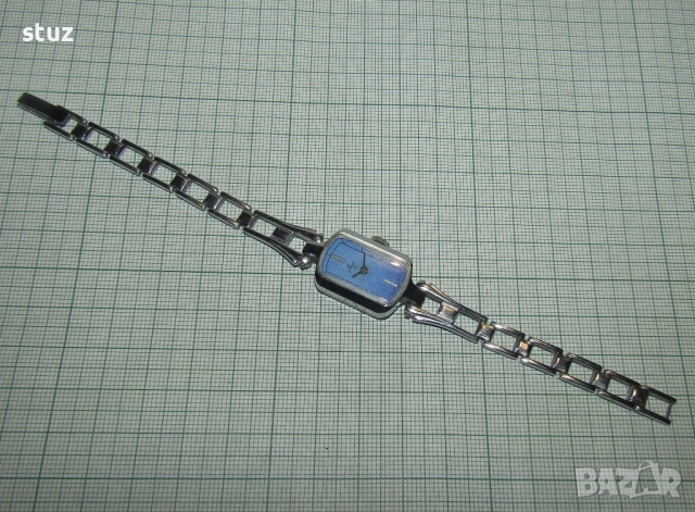 Дамски часовник гривна Луч, механичен, снимка 2 - Антикварни и старинни предмети - 52952656