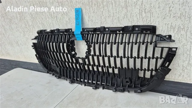 Mazda CX60 CX-60 централна решетка код KR9P50711 , снимка 2 - Аксесоари и консумативи - 50309752