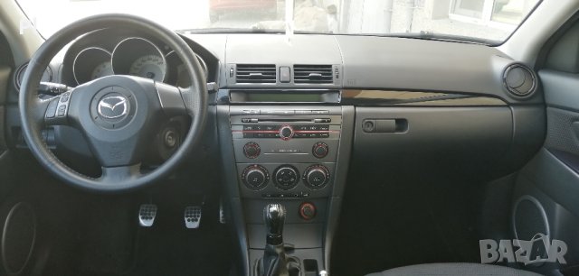 Mazda 3 2.0i sport, снимка 15 - Автомобили и джипове - 42480568