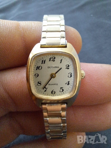 Позлатен дамки винтидж часовник GÜTHRA, снимка 15 - Дамски - 54014439