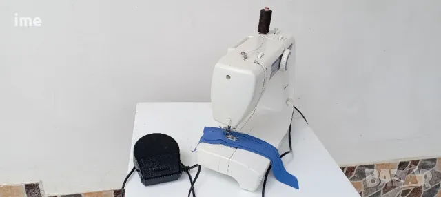 Шевна машина НОМЕР 01. Privileg Quelle. Ревизирана. Работеща с мостра на някой видове на шиене., снимка 4 - Шевни машини - 49864883