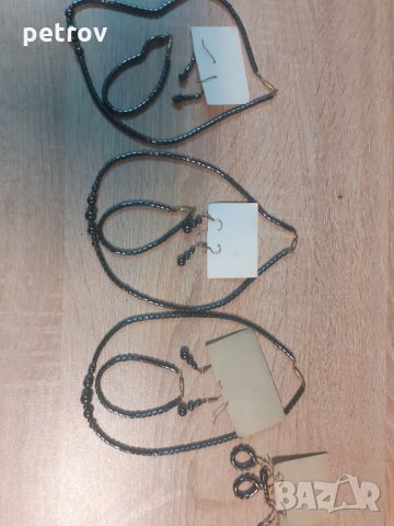 Гердан+гривна+обица , снимка 5 - Гривни - 31617656