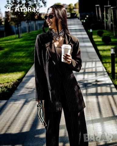 Черен костюм от 3 части - Not a cliche - сако, панталон, топ - универсален размер, снимка 5 - Костюми - 52580600