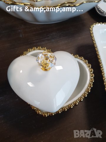 Порцеланова кутия във формата на Сърце - за бижута или бонбони, снимка 1