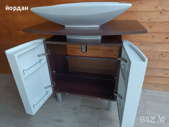 Шкаф за баня с мивка Laufen , снимка 7 - Мивки - 47466182