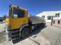цистерна за мляко 10 кубика изолирана , снимка 1