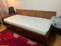 Продавам две легла, снимка 1