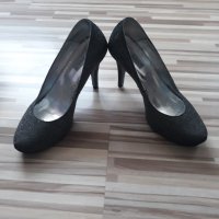 Дамски обувки НОВИ!, снимка 1 - Дамски обувки на ток - 30058637