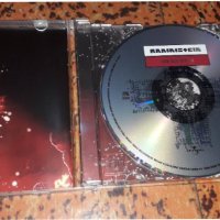 Компакт диск на група  Rammstein - Live aus Berlin, снимка 4 - CD дискове - 39011063