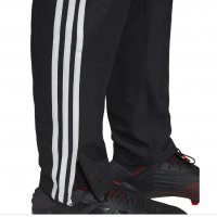анцуг adidas microfiber climacool woven juventus размер Л, снимка 3 - Спортни дрехи, екипи - 40052277