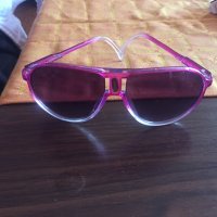 Очила, снимка 1 - Слънчеви и диоптрични очила - 30015984
