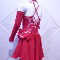 Детска рокля за спортни танци в червен цвят и гол гръб, снимка 2 - Детски рокли и поли - 42805133