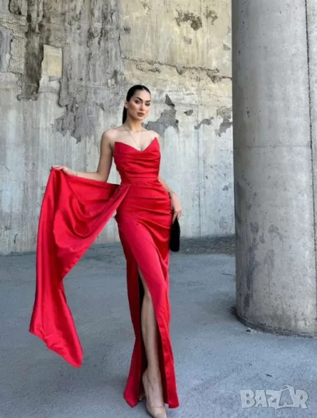 сатенена рокля , снимка 1