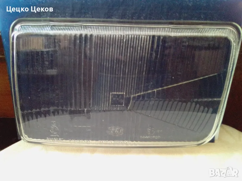Стъкло за фар на Форд сиера, снимка 1