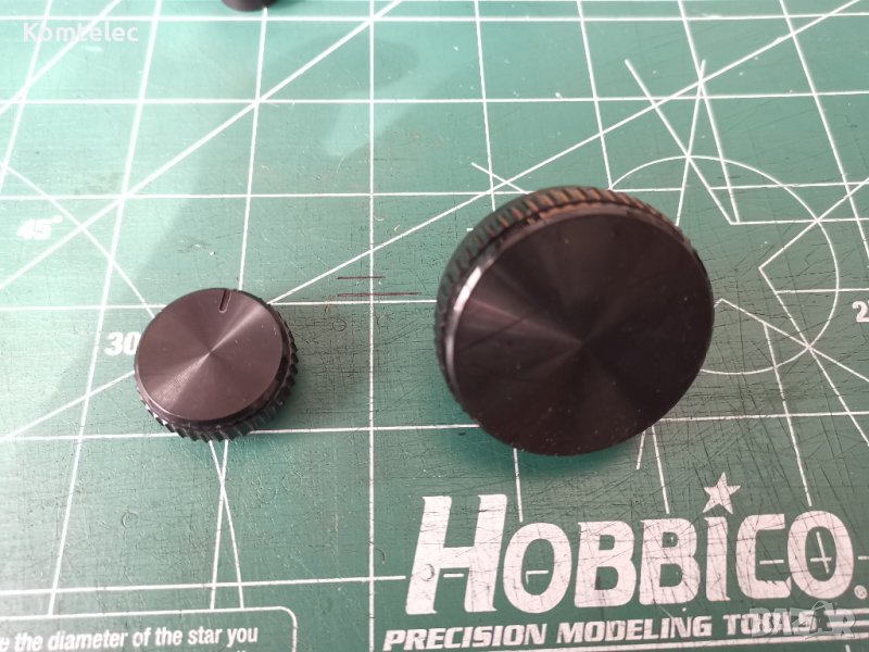 Врътки копчета за радио или касетофон, снимка 1