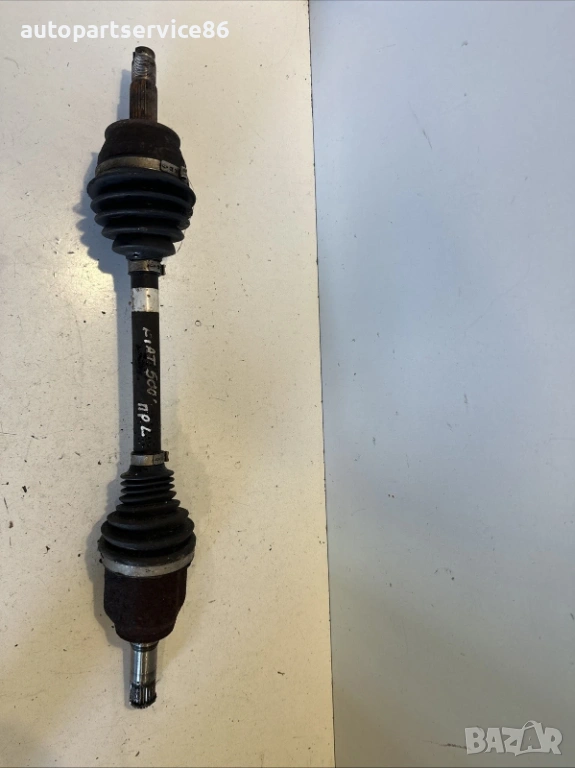 предна лява полуоска за Fiat 500L, 1.3 Multijet, 2013 г. Каталожен номер: 51885862, снимка 1