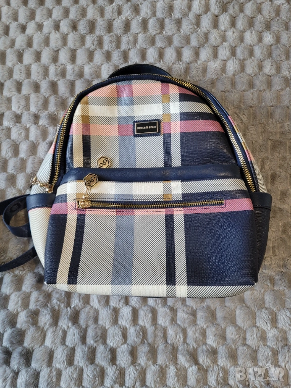 Дамска раница , снимка 1