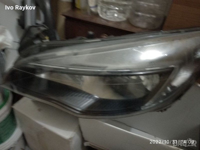 Опел Астра 2010г. Фар, снимка 1