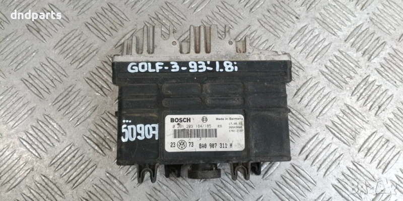 Компютър VW Golf 3 1.8i 1993г. 8A0907311H 0261203184 , снимка 1
