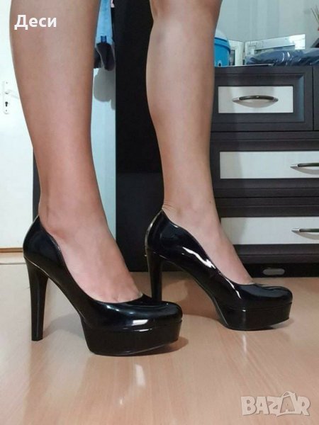 ПОДАРЯВАМ!Чисто нови Guess, снимка 1