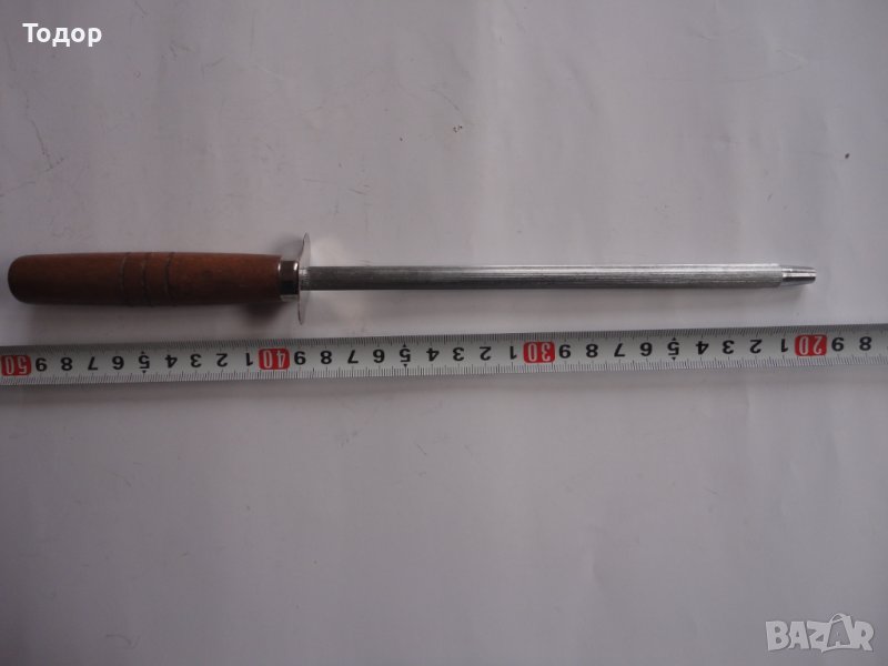 Страхотен масат точило  с дървена дръжка , снимка 1