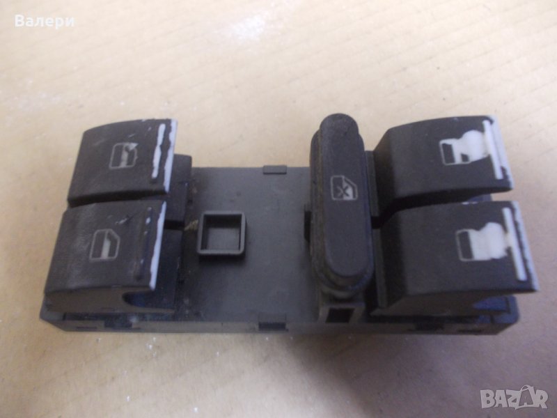 Бутони за ел. стъкла за Сеат Леон II (1P) 2006г. , снимка 1