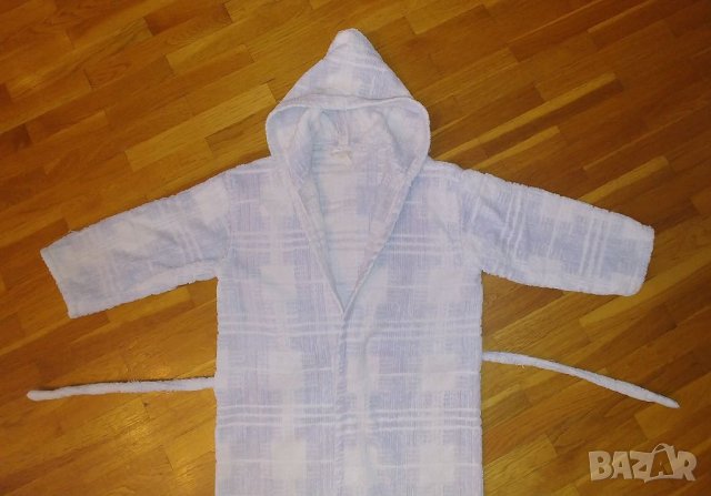 Хавлийка за 3-4 г., снимка 2 - Хавлии и халати - 40298563