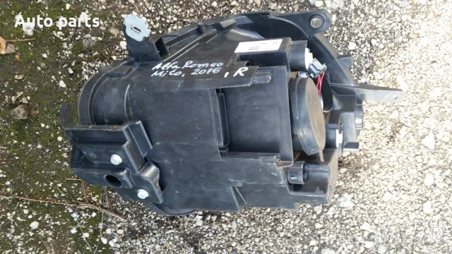 десен фар Алфа ромео Мито desen far Alfa romeo Mito, снимка 3 - Части - 55746753