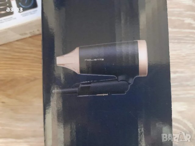 Нов сгъваем сешоар Rowenta CV1830F0, снимка 2 - Сешоари - 48258973