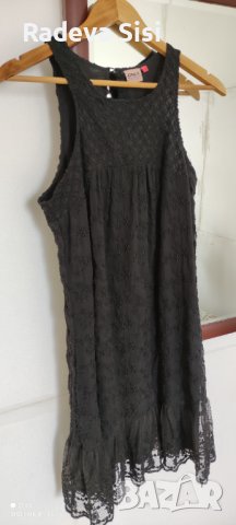 Малка черна рокля , снимка 4 - Рокли - 40802620