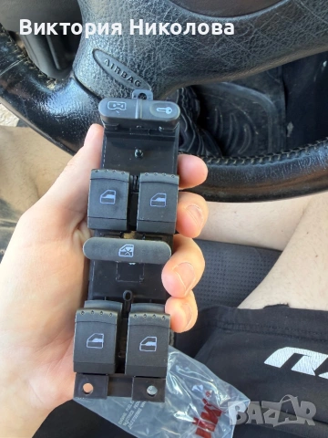 Чисто нови бутони за голф 4 , снимка 2 - Части - 54345243