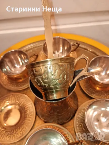 Стар бронзов арабски ориенталски Ислам Исламик Ислям сервиз за кафе старинен сервиз стар бронз , снимка 6 - Антикварни и старинни предмети - 48275465