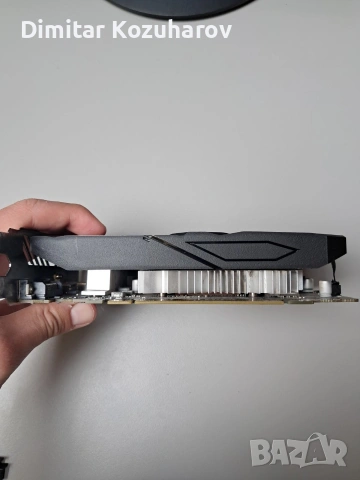 Видео карта Gigabyte gtx 1650 super OC 4gb, снимка 4 - Видеокарти - 54233884