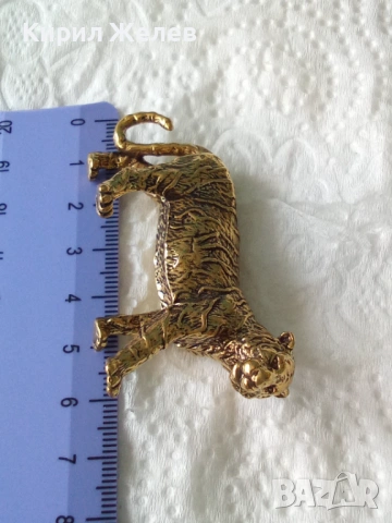 Бронзова фигурка на 🐅 тигър 45012, снимка 4 - Колекции - 54199342