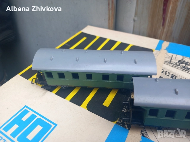 PIKO DZUNIOR с релси стрелка и захранваща, снимка 4 - Влакчета, самолети, хеликоптери - 52050764