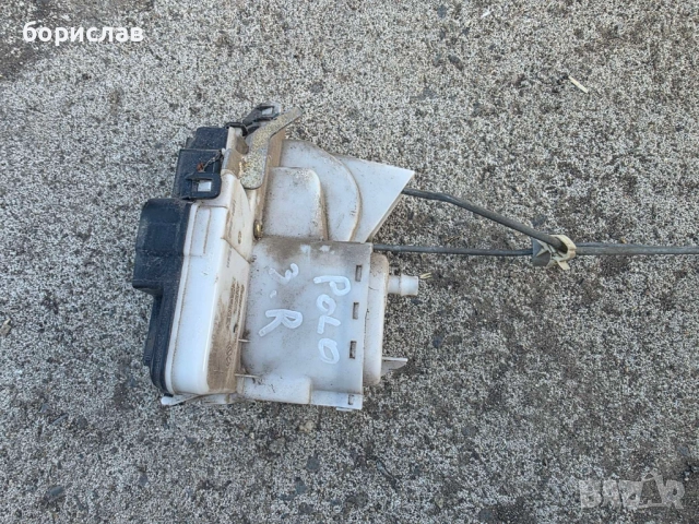 Задна дясна брава за Фолксваген поло 6н2 