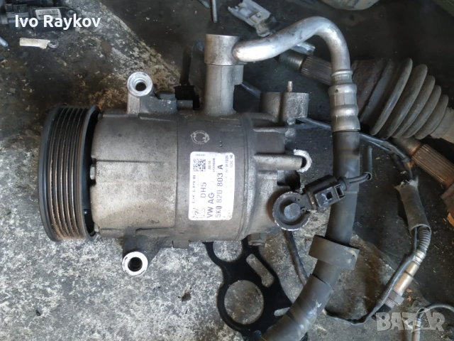 Компресор климатик Volkswagen Tiguan I, Passat 6 5N0820803A