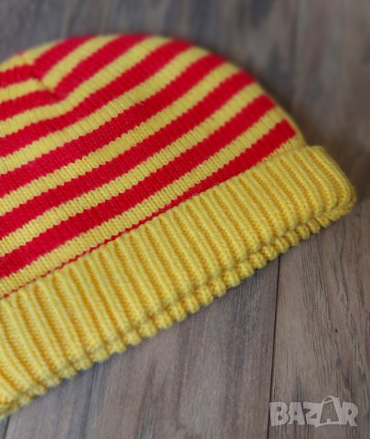 Зимни шапки 2-3 год., снимка 2 - Шапки, шалове и ръкавици - 42920657