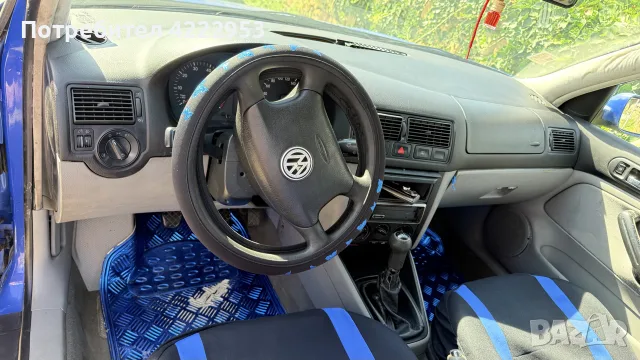 VW Golf 4 1.4 бензин, снимка 7 - Автомобили и джипове - 56083343