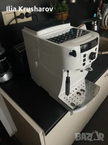 Кафемашина Delonghi Magnifica S Бяла, снимка 4 - Кафемашини - 47823612