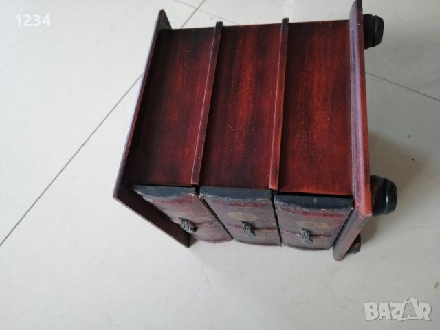 Дървена кутия 18 х 18 h 19.5 см. , снимка 3 - Други стоки за дома - 39058571