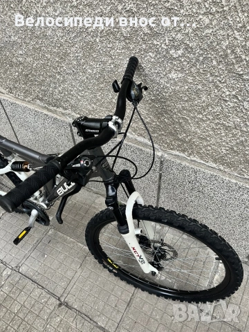 Алуминиев велосипед 26 цола 21 скорости дава амортисьор дискове спирачки много запазено , снимка 5 - Велосипеди - 54225403