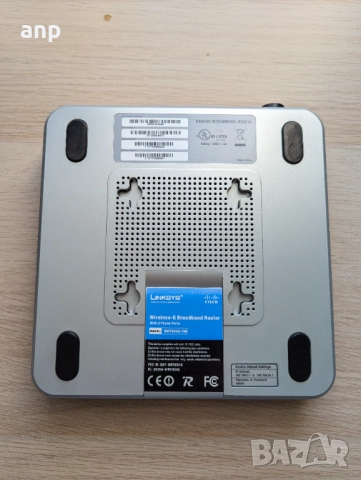 Рутер Linksys Cisco WRTU54G-TM TMobile , снимка 3 - Рутери - 52919989