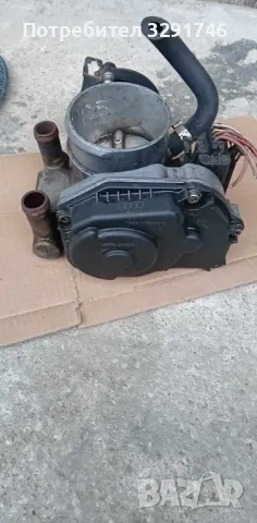 Дроселова клапа за Ауди А4 1.8 бензин 125к.с 1996г , снимка 2 - Части - 49086964