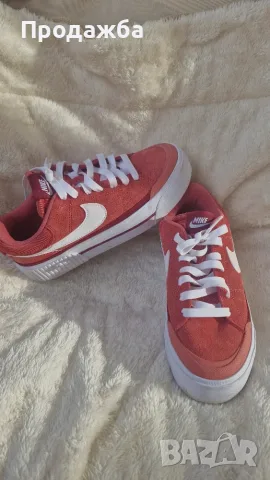 Дамски спортни обувки Nike