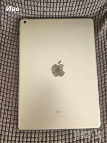 iPad 5th generation 32GB, снимка 2 - Таблети - 56358804