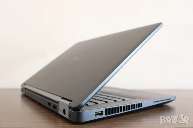 Dell Latitude E5470 / i7-6820HQ / 8GB / 256GB NVMe / Отличен, снимка 3 - Лаптопи за работа - 55971556