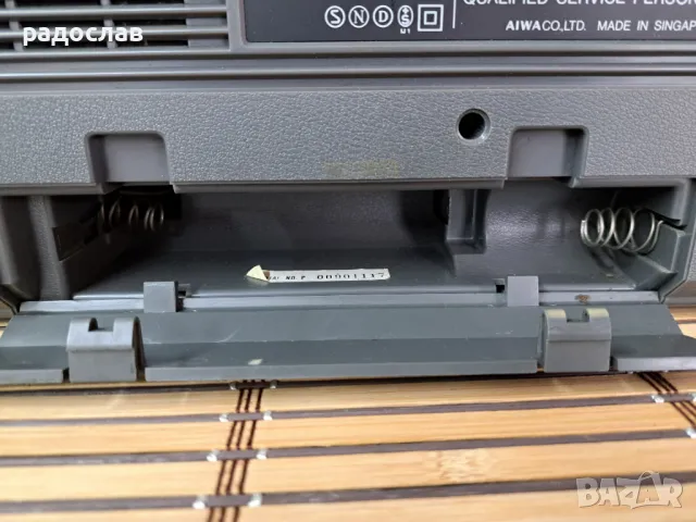 Aiwa TPR-901E 1983, снимка 14 - Радиокасетофони, транзистори - 49035489
