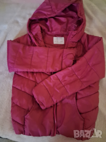 Яке за 5-6 годишно момиченце , снимка 3 - Детски якета и елеци - 51585638